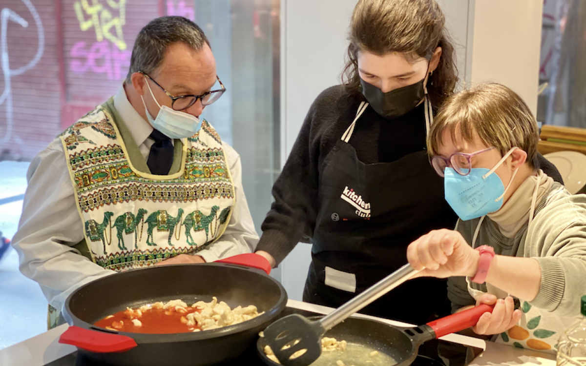 Matinals de cuina amb la Fundació Catalana Síndrome de Down
